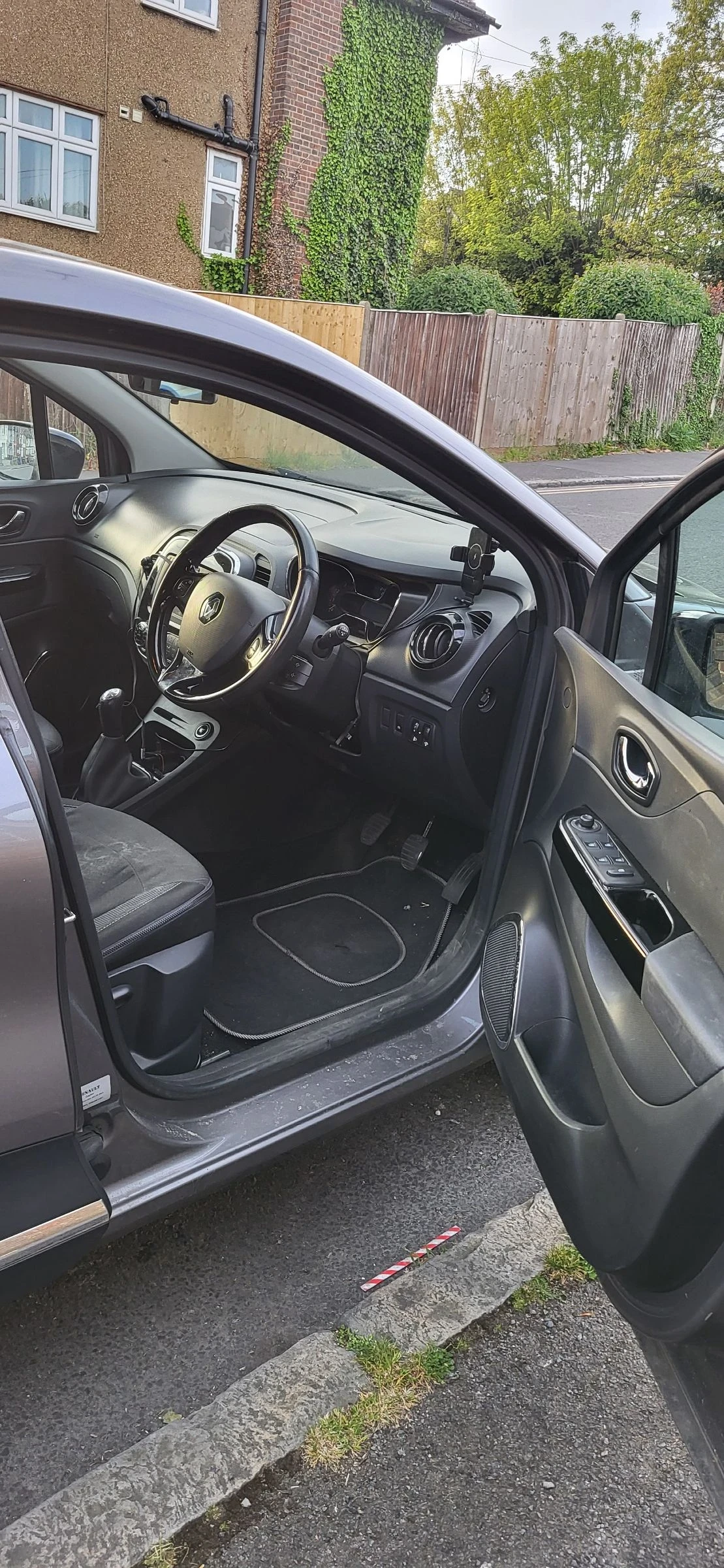 Renault Captur | Mobile.bg � ����������� 8