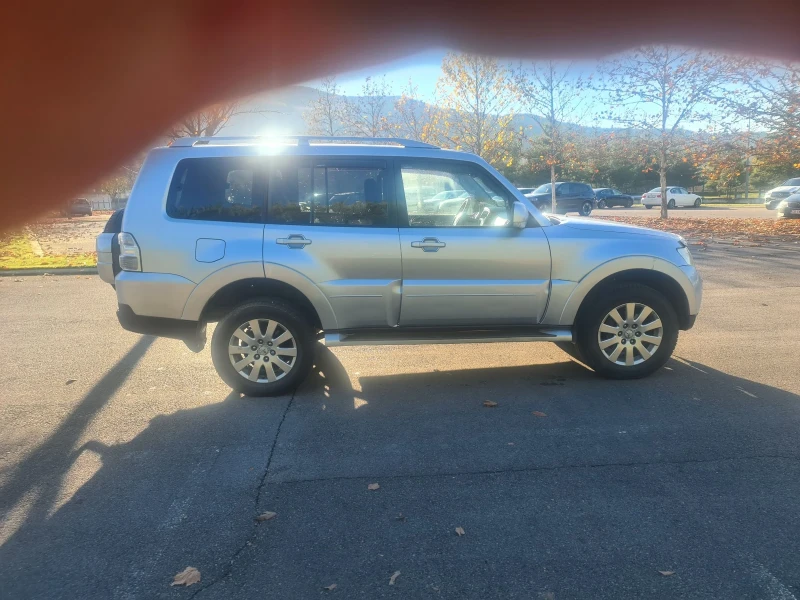 Mitsubishi Pajero 3.2D, снимка 15 - Автомобили и джипове - 48000680