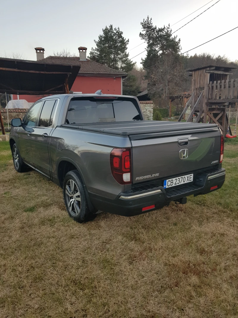 Honda Ridgeline 3.5 V6 AWD , снимка 5 - Автомобили и джипове - 48104460