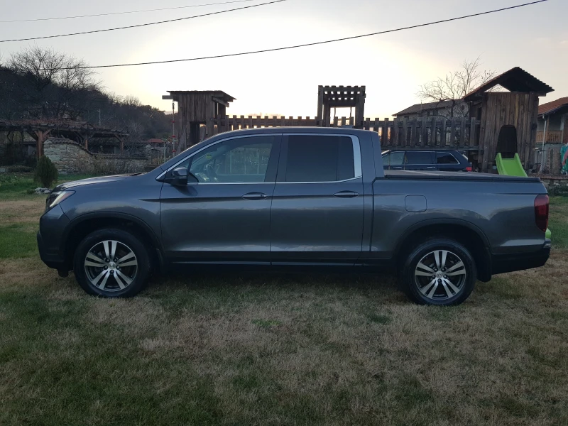 Honda Ridgeline 3.5 V6 AWD , снимка 1 - Автомобили и джипове - 48104460