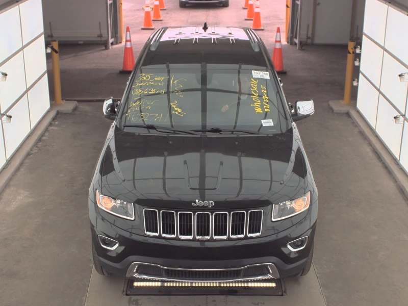 Jeep Grand cherokee LIMITED 3.6* Подгрев* 8ZF* Камера* Keyelss* , снимка 2 - Автомобили и джипове - 49487556