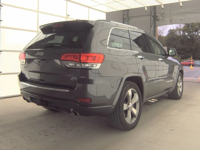Jeep Grand cherokee 5.7* Камера* Обдухване* Подгреви* 8ZF* Keyless, снимка 7 - Автомобили и джипове - 52317914