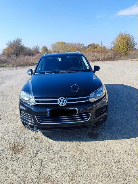 VW Touareg R Line, снимка 1 - Автомобили и джипове - 47788360