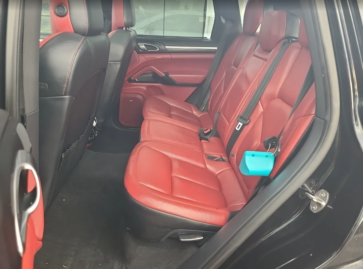 Porsche Cayenne  - изображение 10