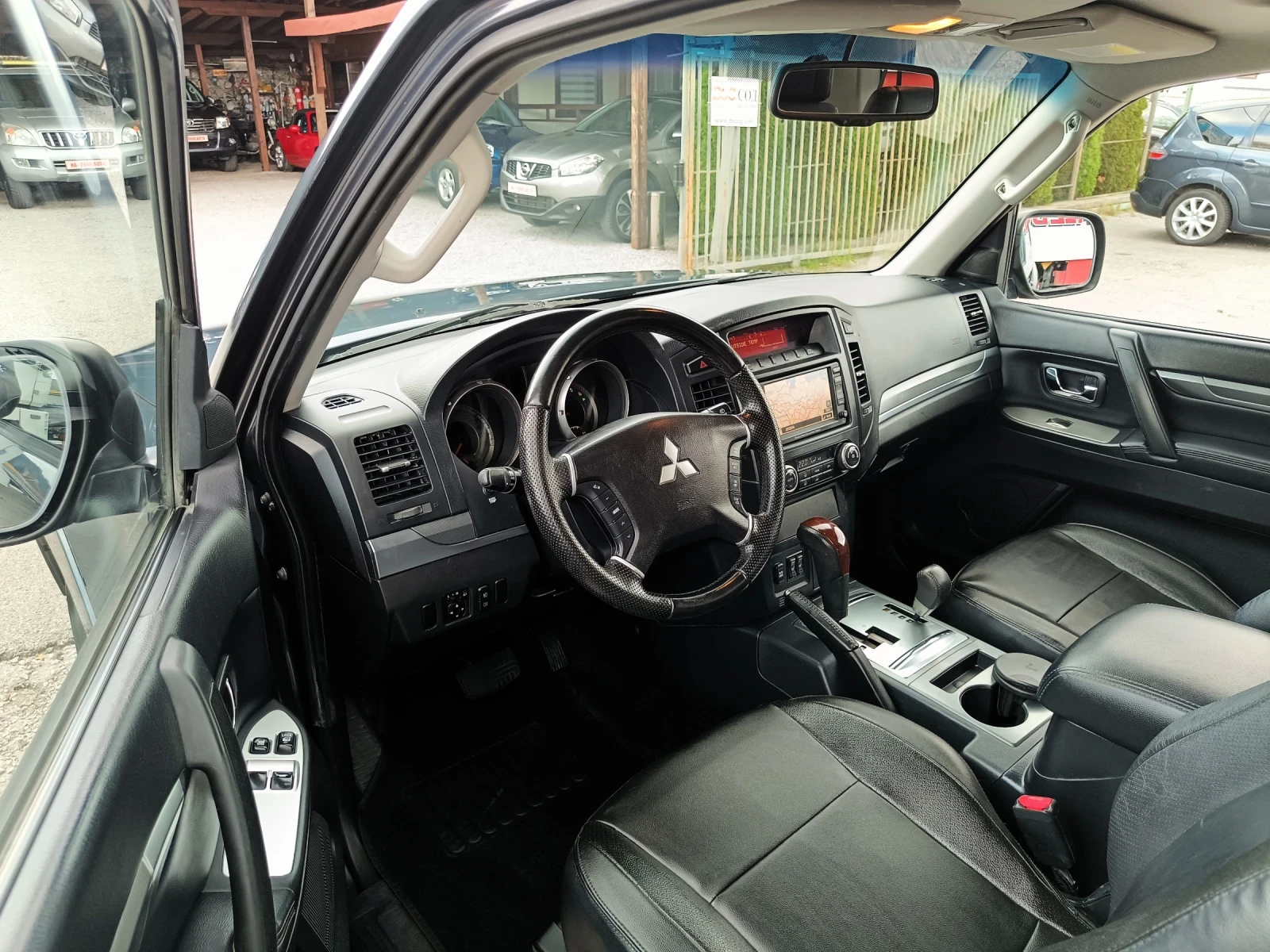 Mitsubishi Pajero 3.2 DID* Super Select* 4x4* Бавни* Блокаж* Full*  - изображение 8