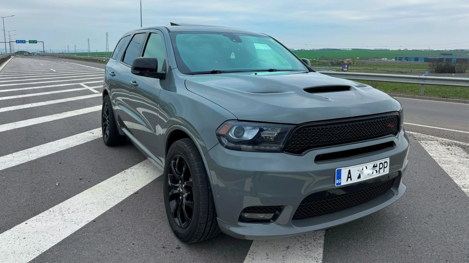 Dodge Durango 5.7 Hemi awd lpg