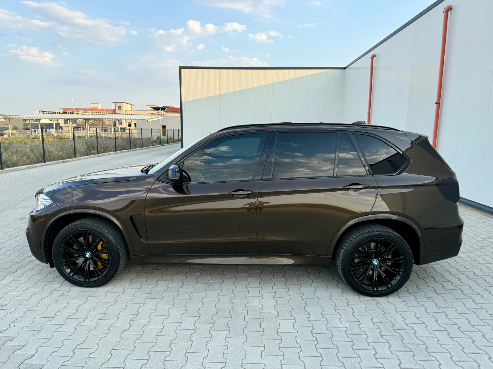 BMW X5 M50d/3xTV/B&O/Pano/Head-Up/Обдухване, снимка 7 - Автомобили и джипове - 54620795