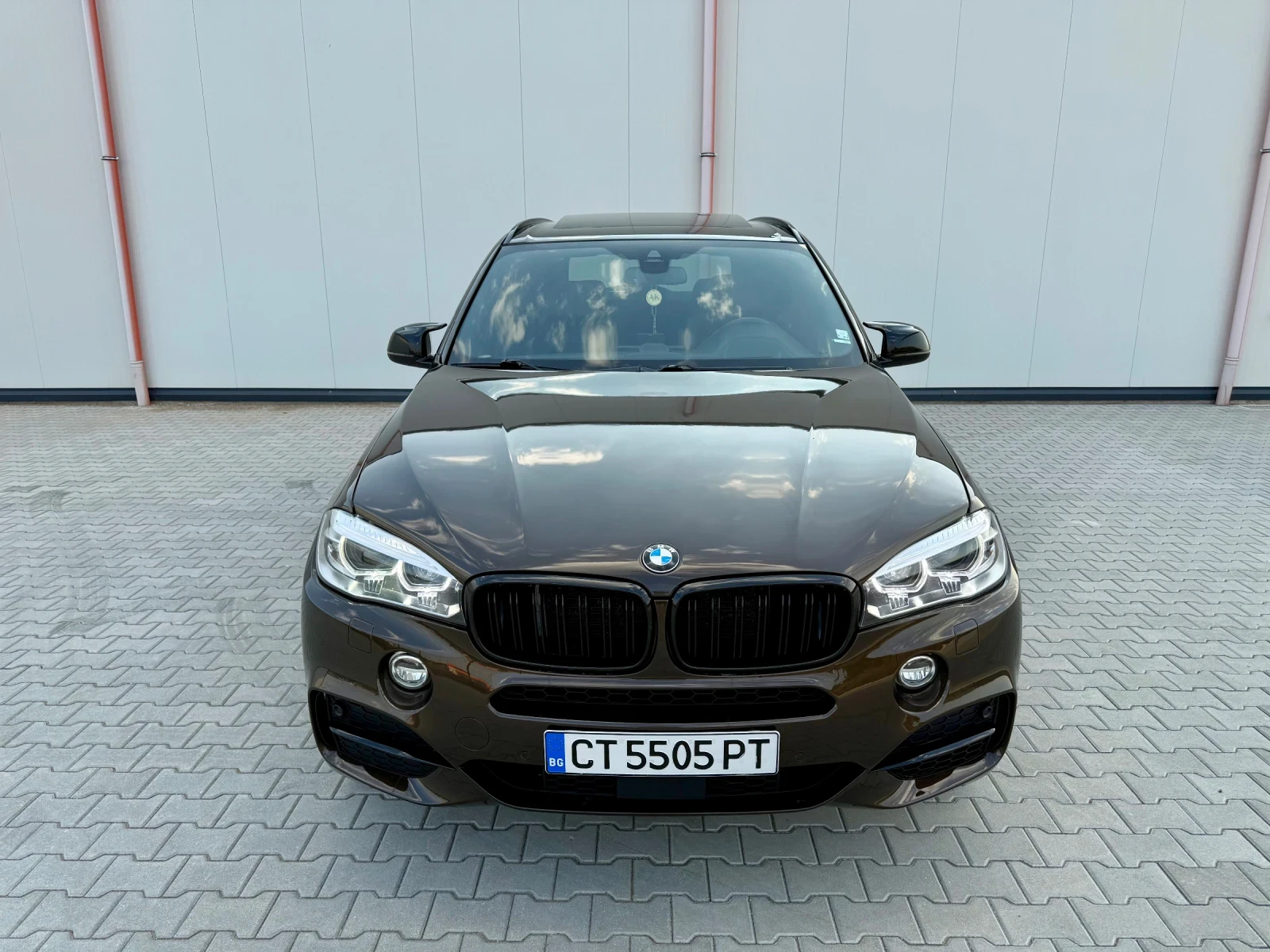 BMW X5 M50d/3xTV/B&O/Pano/Head-Up/Обдухване, снимка 2 - Автомобили и джипове - 54620795