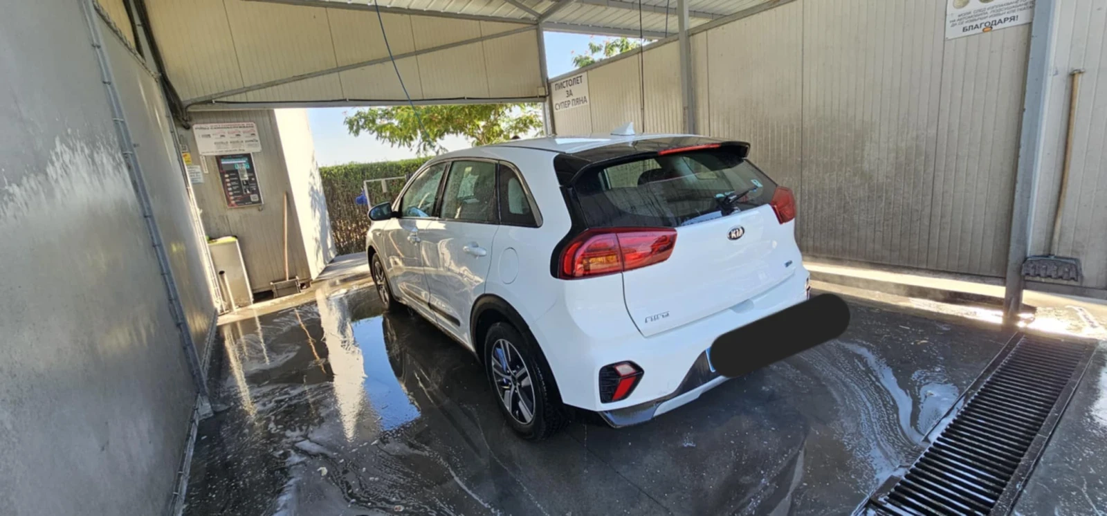 Kia Niro, снимка 6 - Автомобили и джипове - 54781641