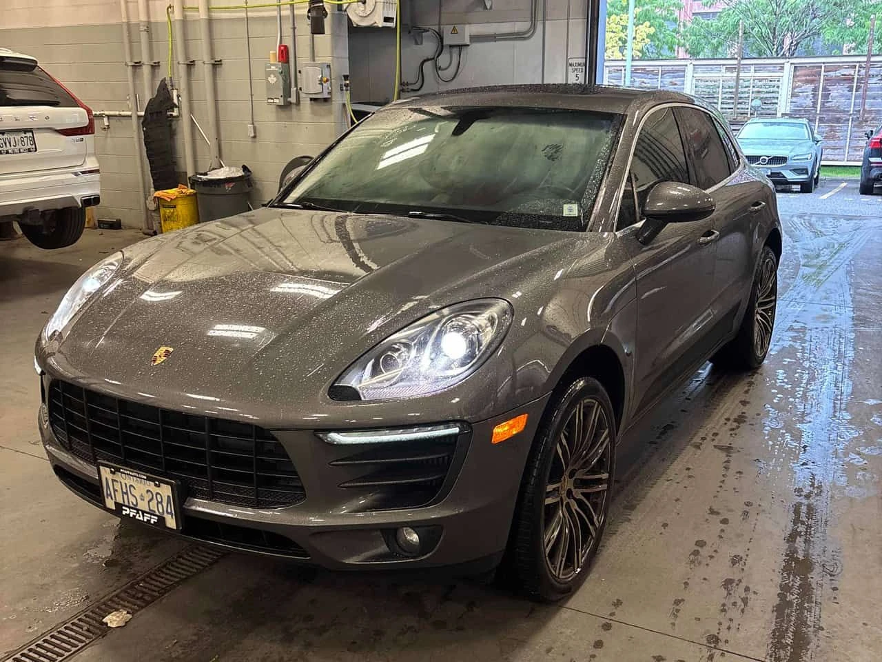 Porsche Macan * S * CARFAX * БЕЗ ПЪРВОНАЧАЛНА ВНОСКА, снимка 13 - Автомобили и джипове - 55415111