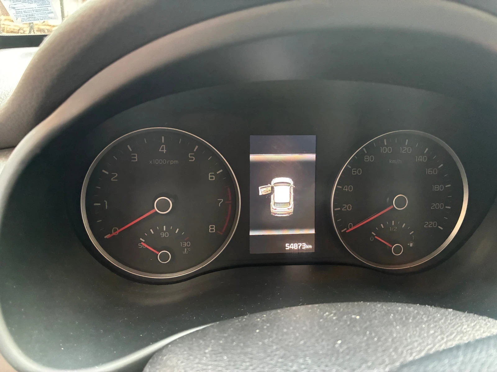 Kia Stonic, снимка 6 - Автомобили и джипове - 55904557