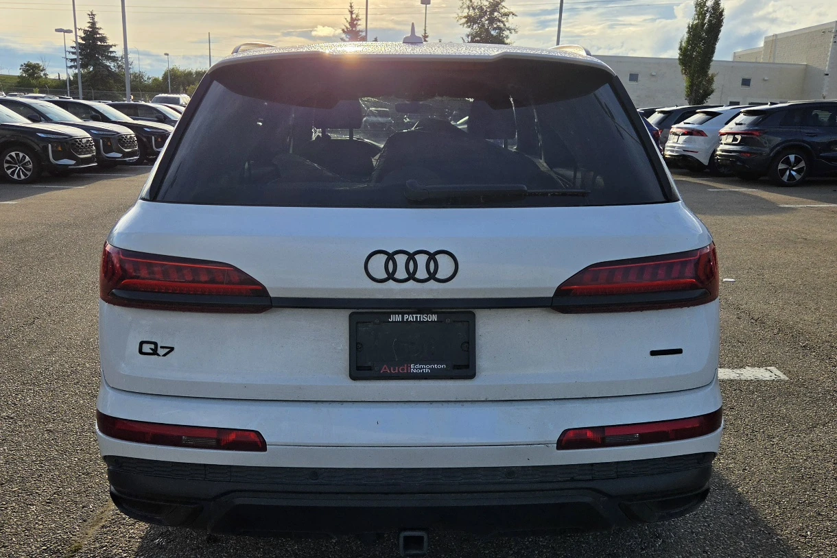 Audi Q7 QUATTRO TECHNIK * КРАЙНА ЦЕНА* FULL S-LINE, снимка 5 - Автомобили и джипове - 56219567