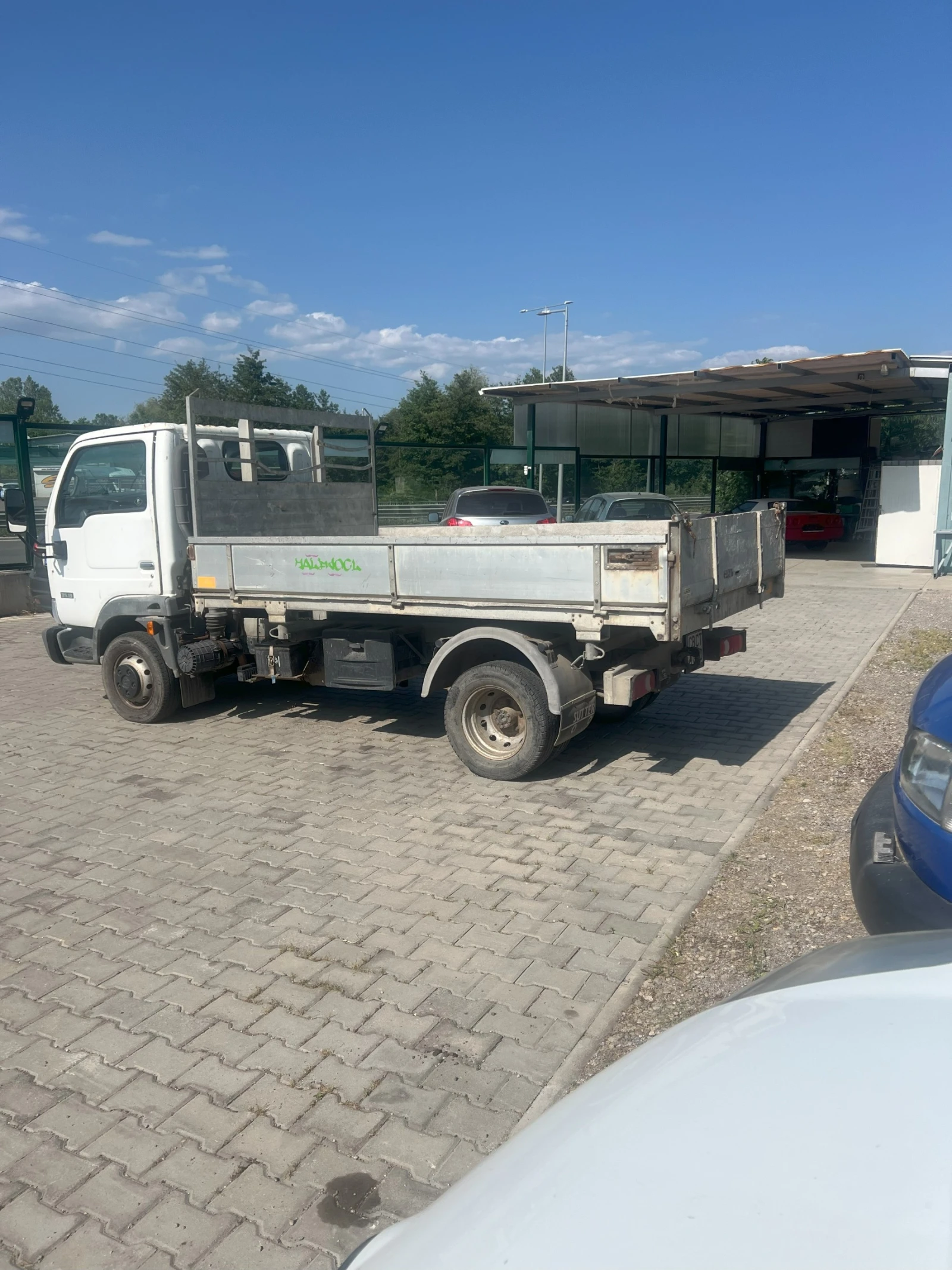 Nissan Capstar 3.0TD - изображение 3