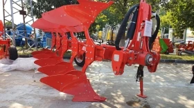 Плуг Gaspardo Unico P L 5 -НАЛИЧЕН ❗, снимка 1