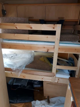 Каравана Chateau, снимка 12