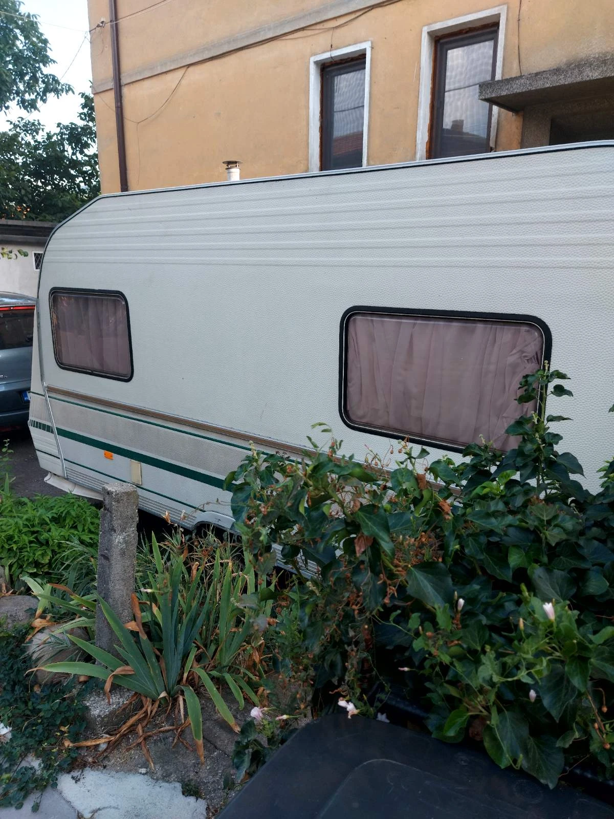 Каравана Chateau, снимка 2 - Каравани и кемпери - 54116232