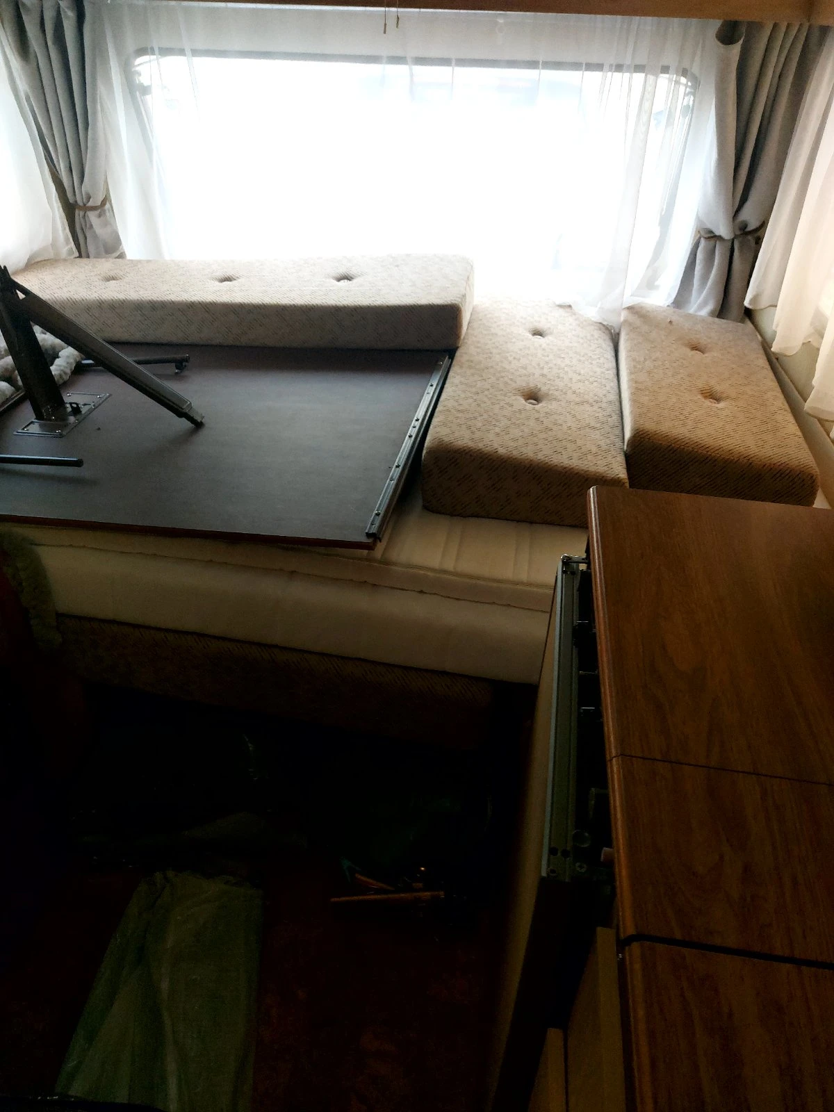 Каравана Chateau, снимка 8 - Каравани и кемпери - 54116232