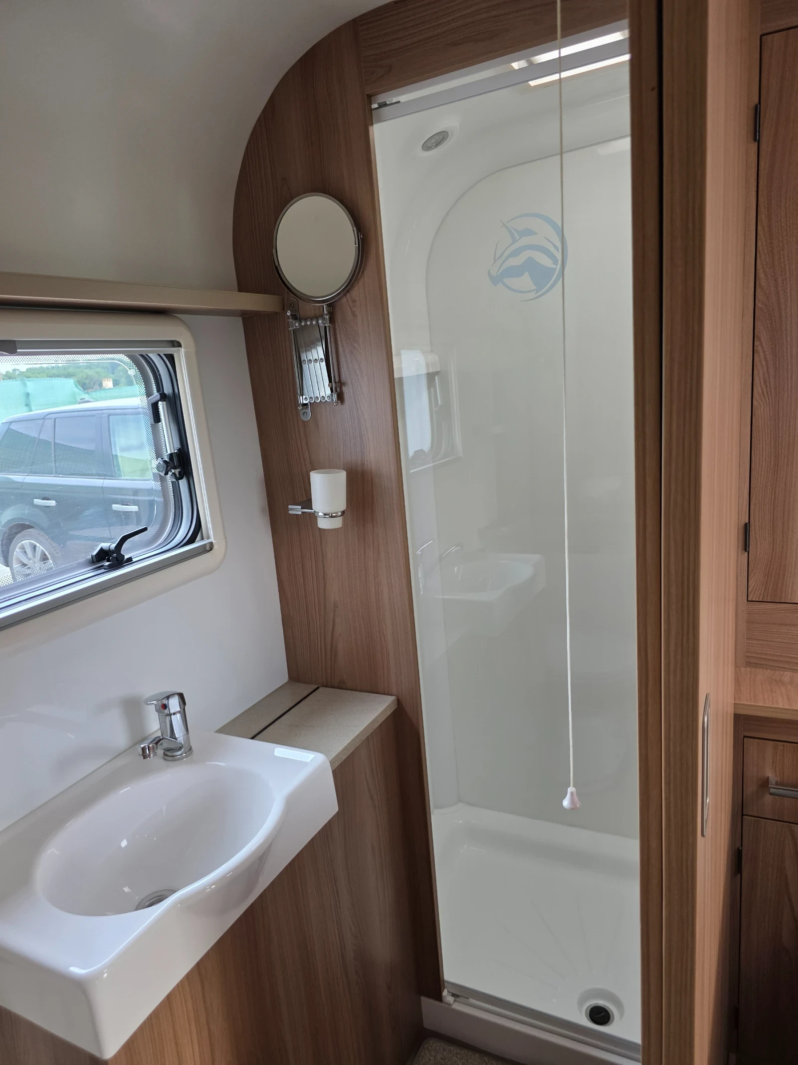 Каравана Bailey UNICORN VIGO, снимка 11 - Каравани и кемпери - 55589563