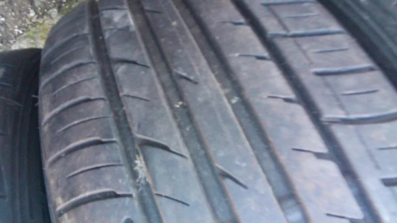 Гуми Летни 225/55R16, снимка 4 - Гуми и джанти - 27552661