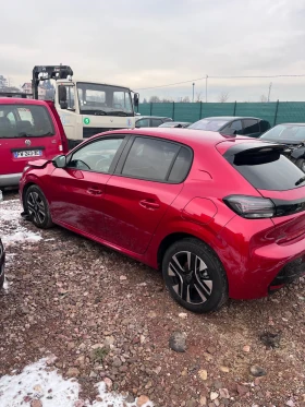 Peugeot 208 1.2 TURBO 101ps 1900km, снимка 6