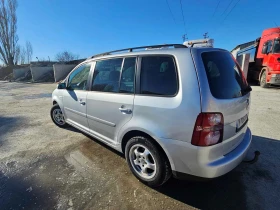 VW Touran  2.0TDI DSG, снимка 3