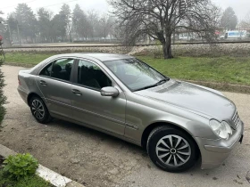 Mercedes-Benz C 220, снимка 5