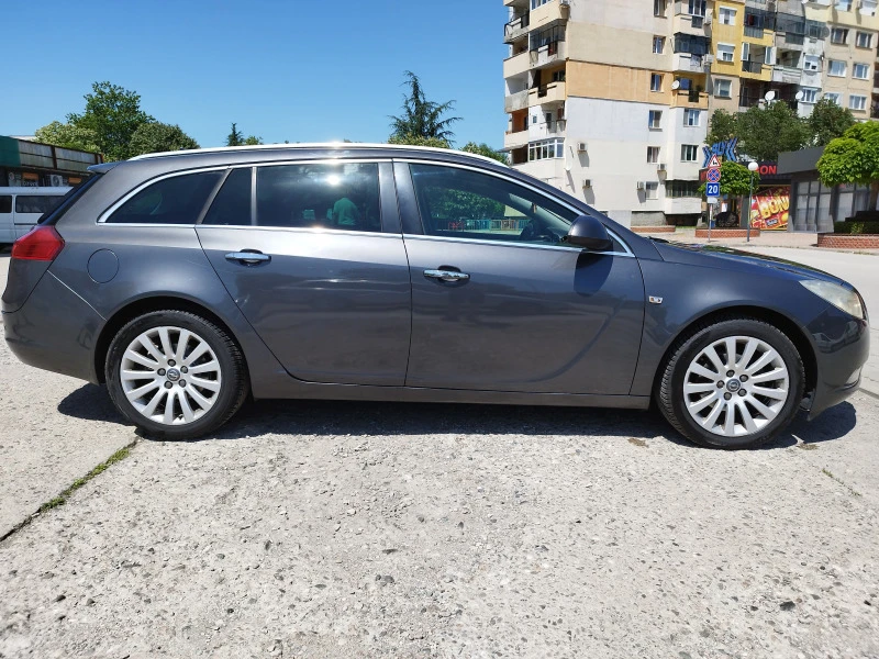 Opel Insignia, снимка 6 - Автомобили и джипове - 47383786