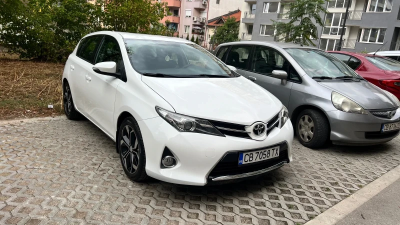 Toyota Auris 1.4D, снимка 1 - Автомобили и джипове - 47635257