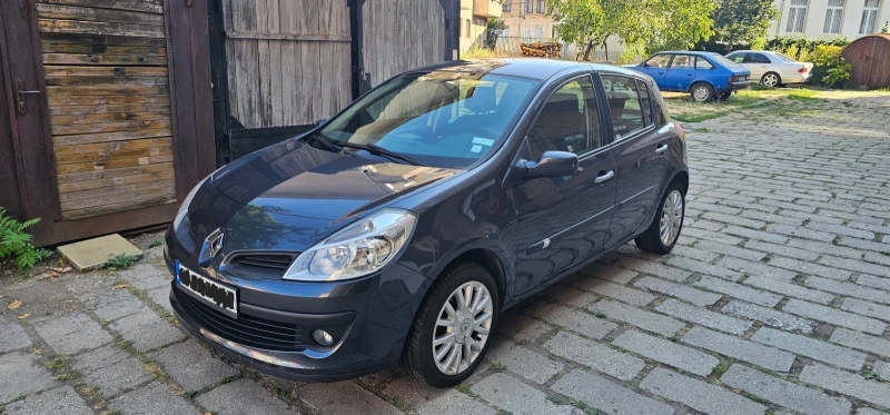 Renault Clio 1.6 бензин 112к.с, снимка 1 - Автомобили и джипове - 47835962