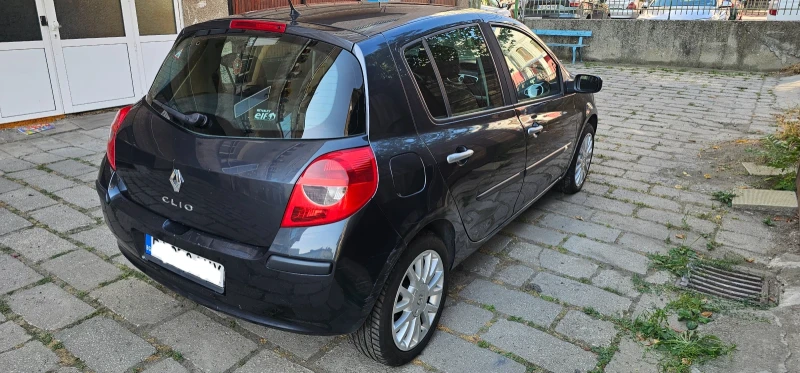 Renault Clio 1.6 бензин 112к.с, снимка 2 - Автомобили и джипове - 47835962