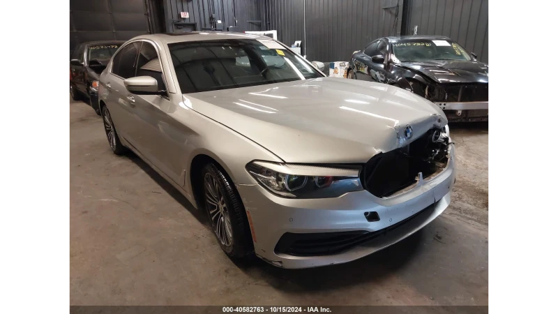 BMW 530 I xDrive, снимка 7 - Автомобили и джипове - 47979679