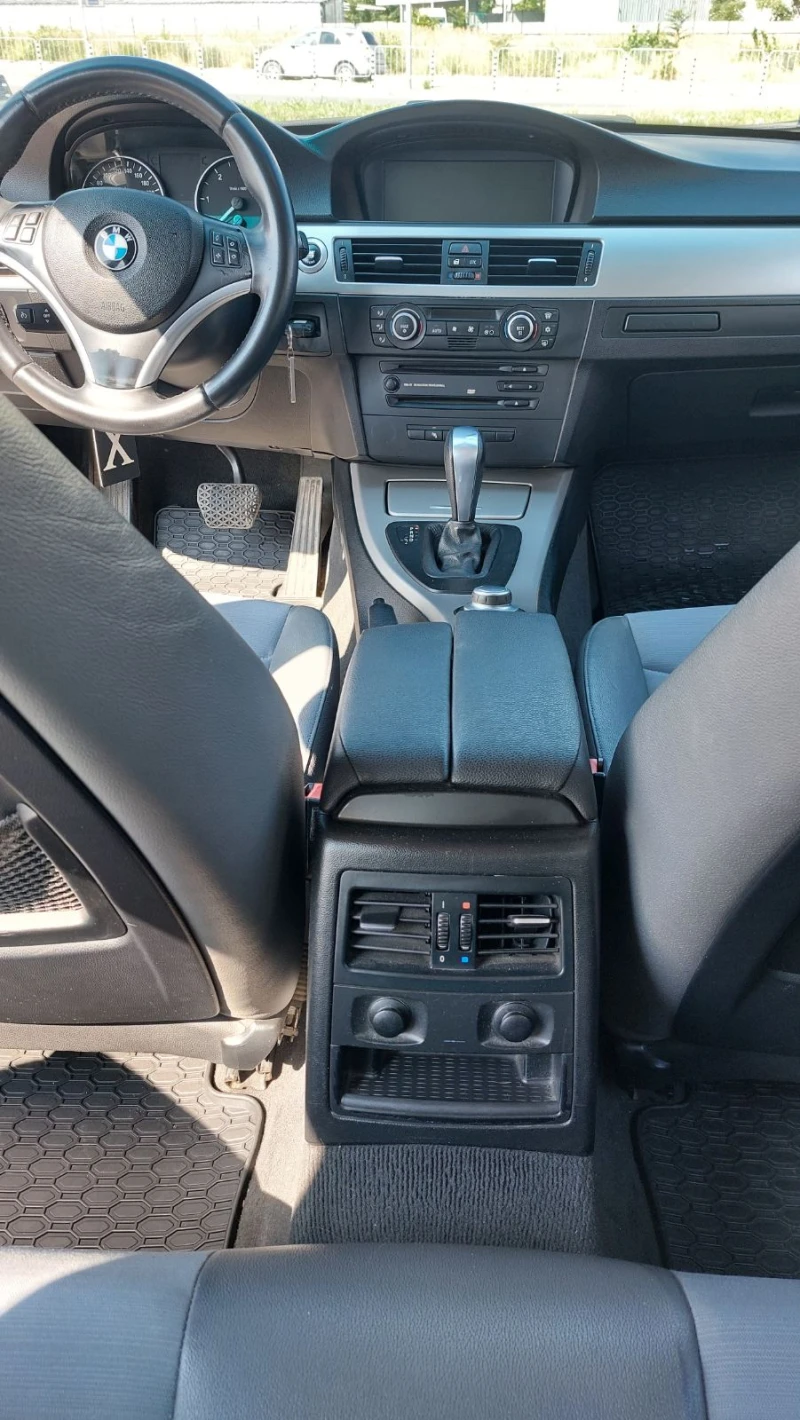 BMW 320 2.0, снимка 8 - Автомобили и джипове - 51071046