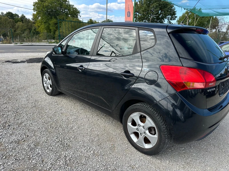 Kia Venga 1.6 i, снимка 6 - Автомобили и джипове - 51943169