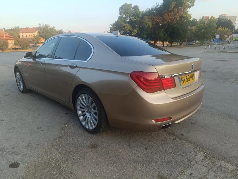 BMW 740, снимка 5 - Автомобили и джипове - 52076522