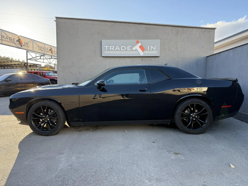 Dodge Challenger 5.7L V8 R/T, снимка 7 - Автомобили и джипове - 52196928