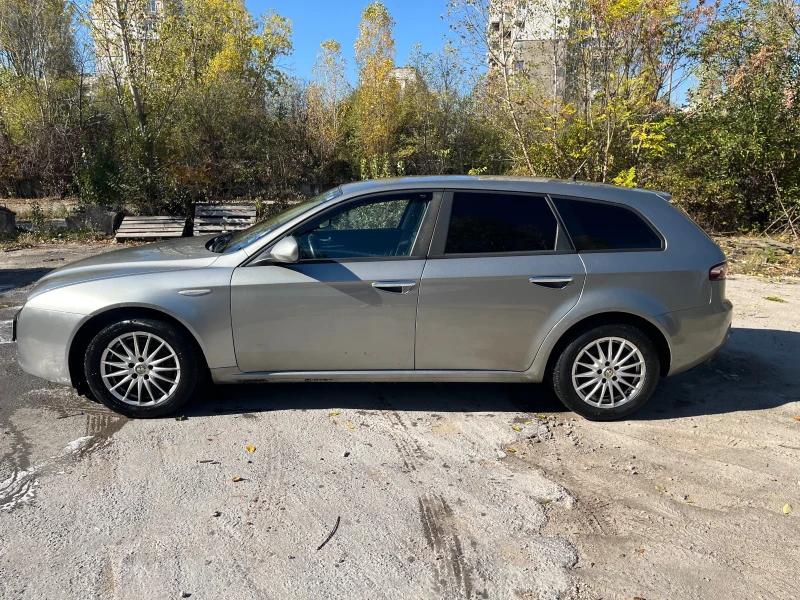 Alfa Romeo 159 1.9 JDTm, снимка 3 - Автомобили и джипове - 52224642