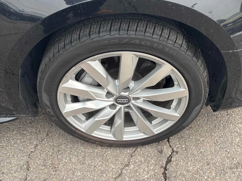 Audi A4 * Komfort * CARFAX * БЕЗ ПЪРВОНАЧАЛНА ВНОСКА, снимка 7 - Автомобили и джипове - 52744820