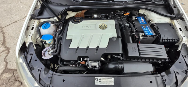 VW Golf 2.0 TDI 140k.c DSG ITALIA , снимка 16 - Автомобили и джипове - 52869245