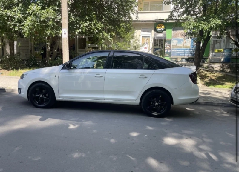 Skoda Rapid, снимка 5 - Автомобили и джипове - 52885837