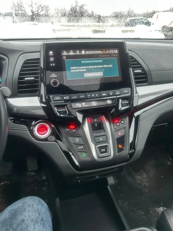 Honda Odyssey * Black Edition * CARFAX * БЕЗ ПЪРВОНАЧАЛНА ВНОСКА, снимка 9 - Автомобили и джипове - 53079183