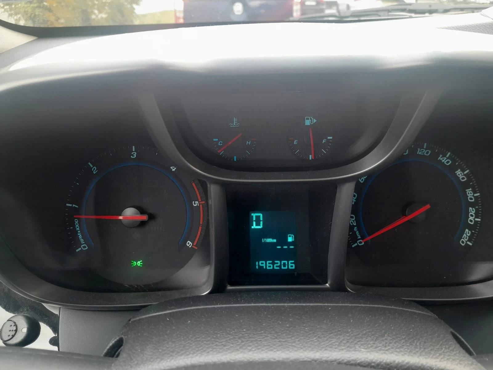 Chevrolet Orlando Chevrolet Orlando 2.2 VCDI (163 к.с.) - изображение 4