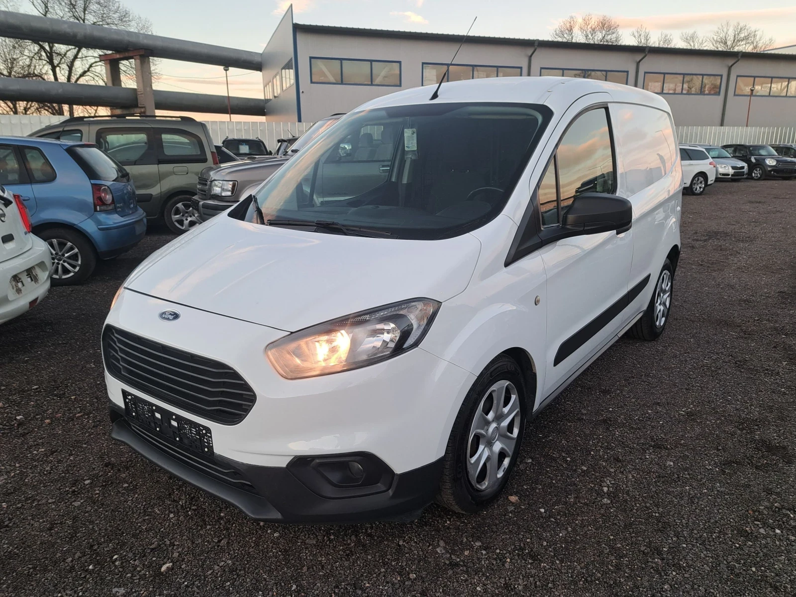 Ford Courier 1.5HDI 75PS.EVRO 6 ITALIA - [1] 