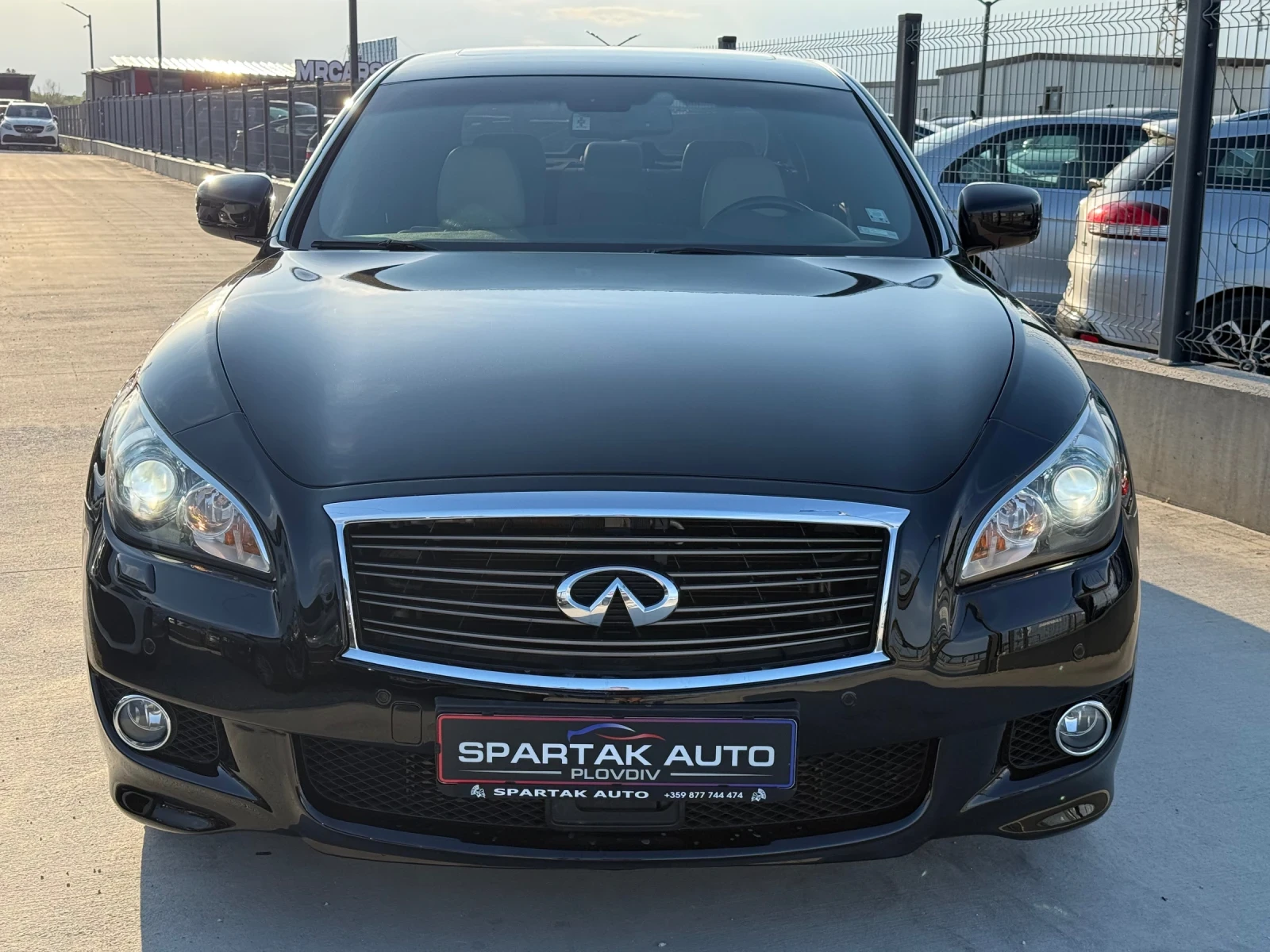 Infiniti M 3.0D* 2012г* АВТОМАТИК* 4Х4* 130.000КМ*  - изображение 2