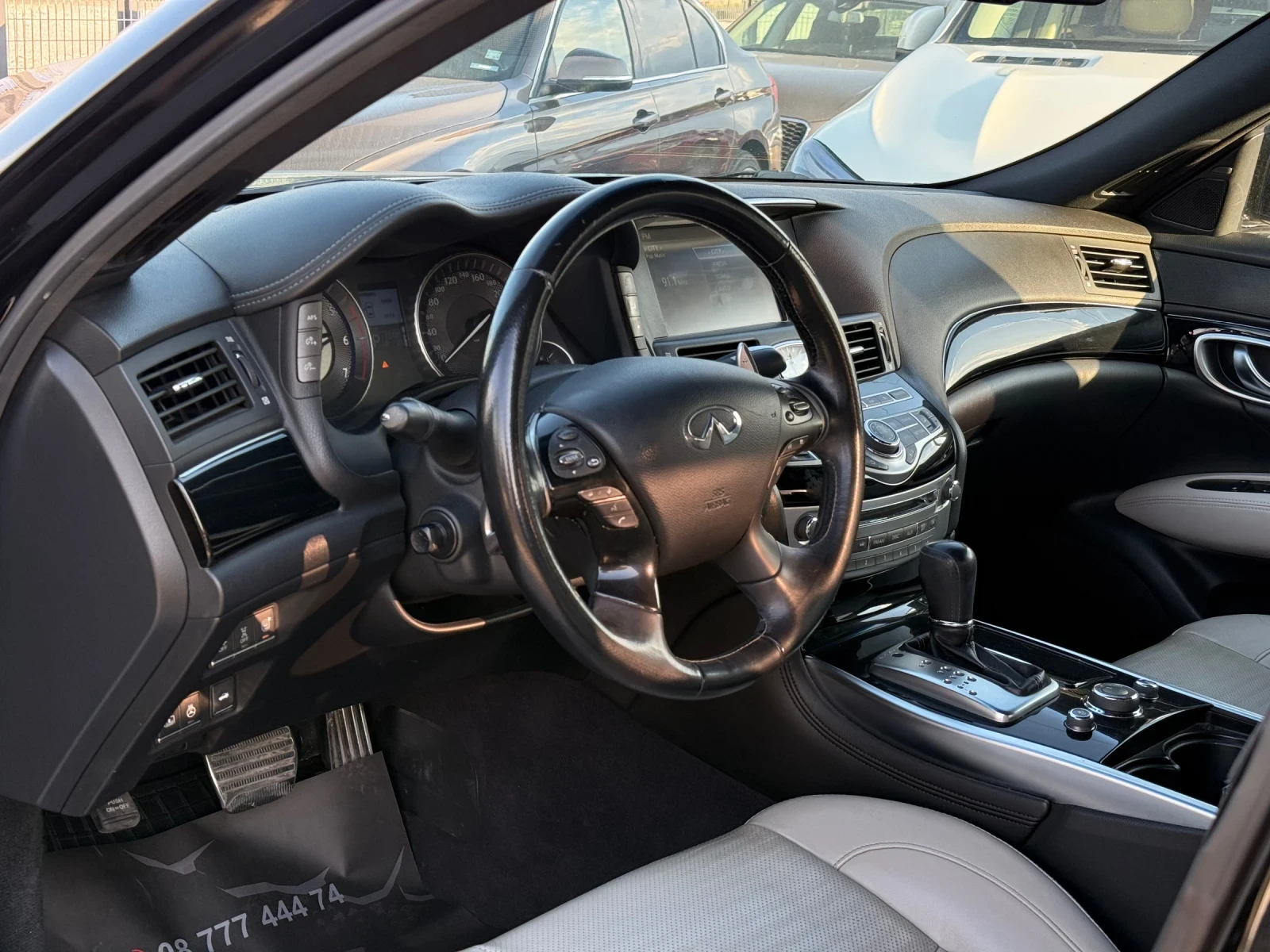 Infiniti M 3.0D* 2012г* АВТОМАТИК* 4Х4* 130.000КМ*  - изображение 7