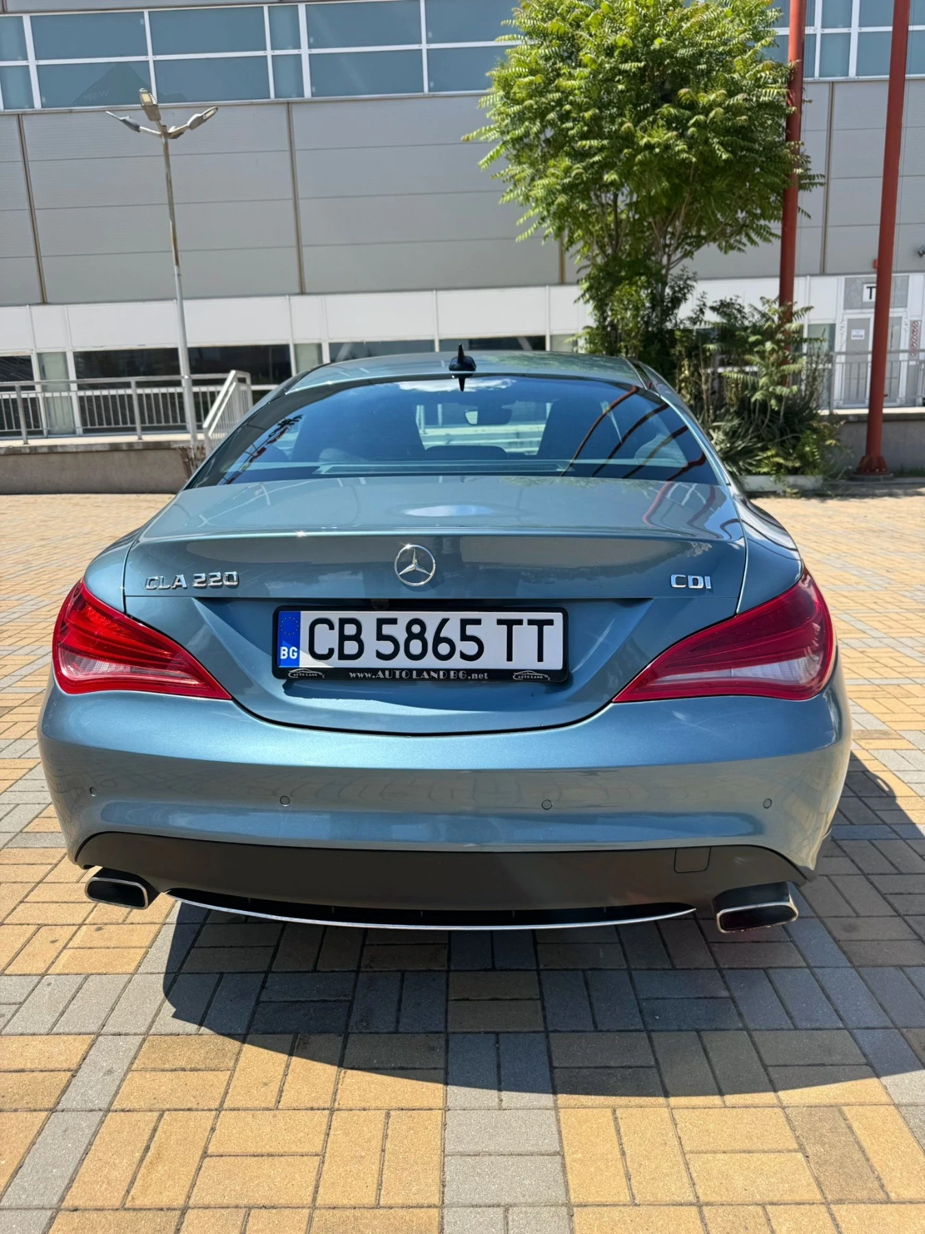 Mercedes-Benz CLA 220  - изображение 3
