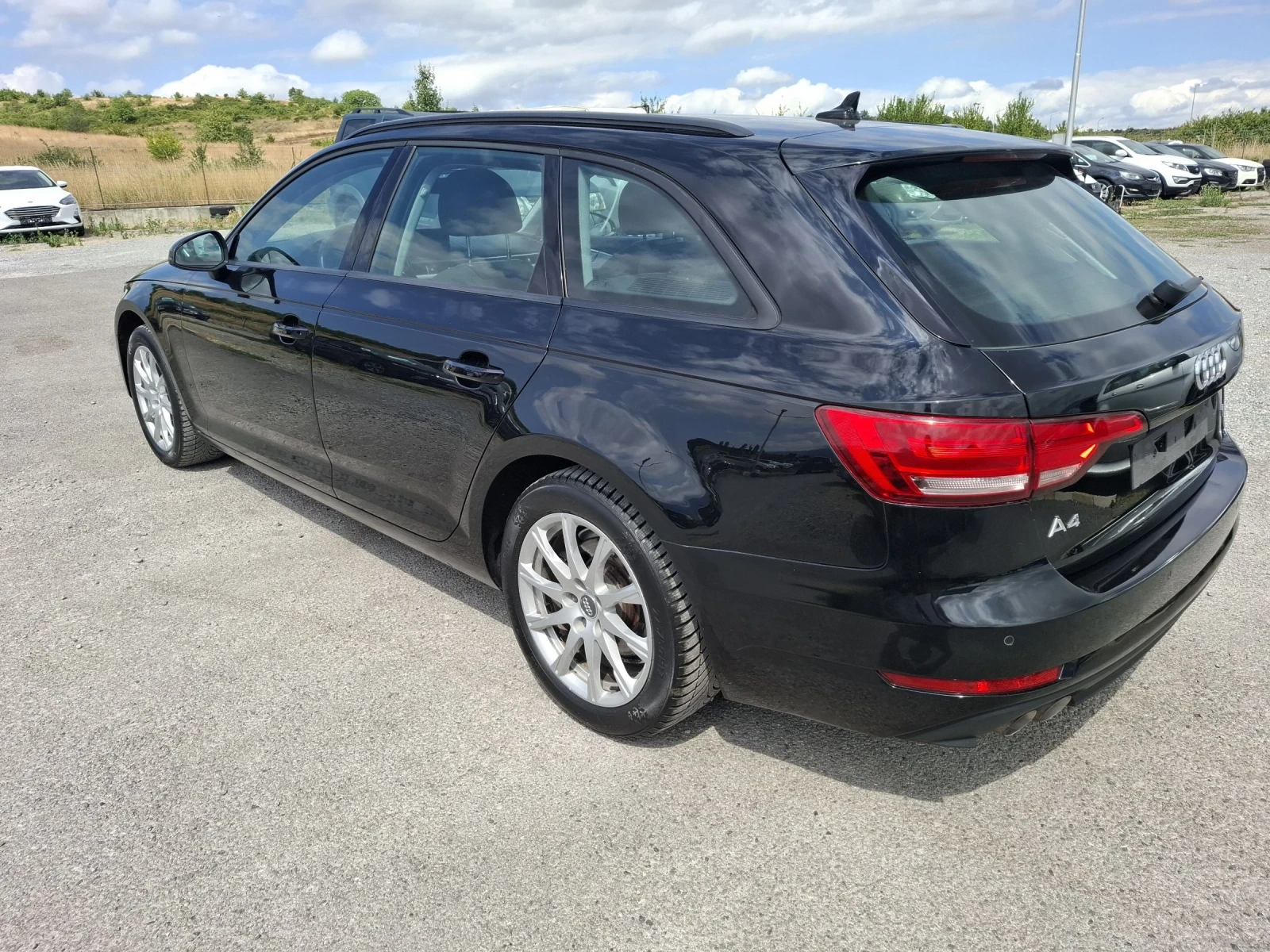 Audi A4 2, 0TDI-190к.с. - изображение 5