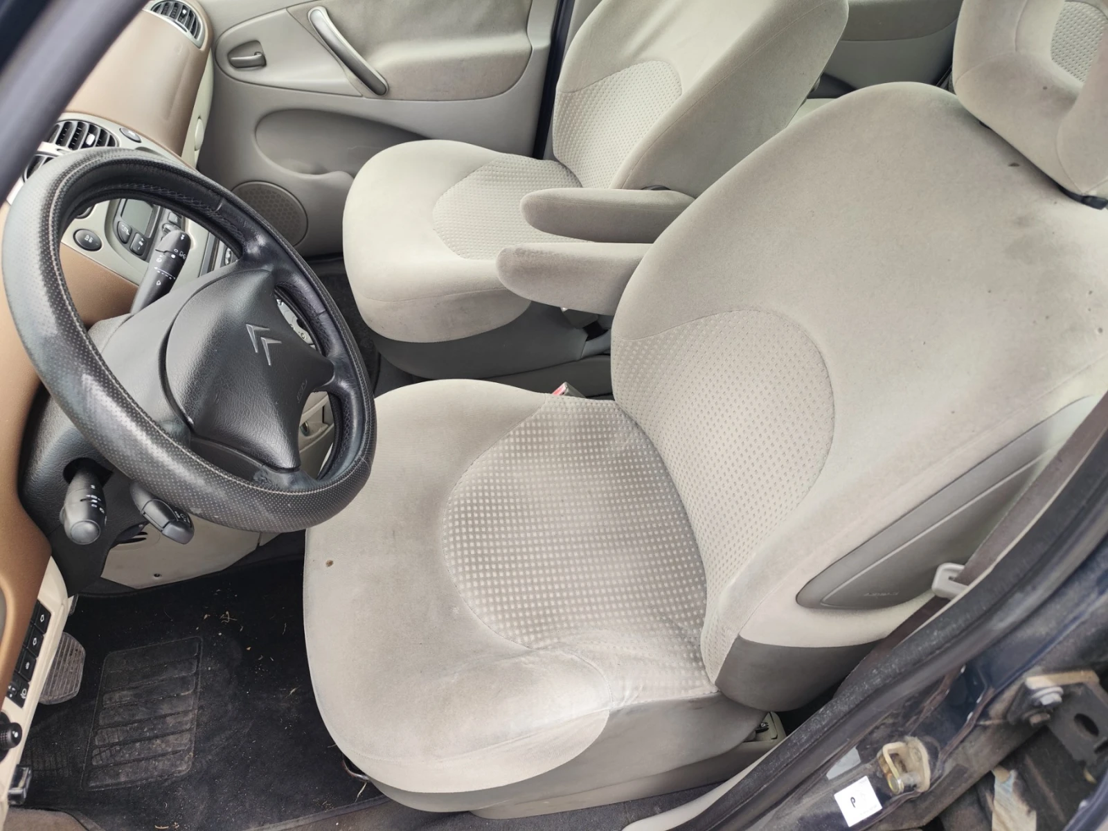 Citroen Xsara picasso 2.0 - изображение 5