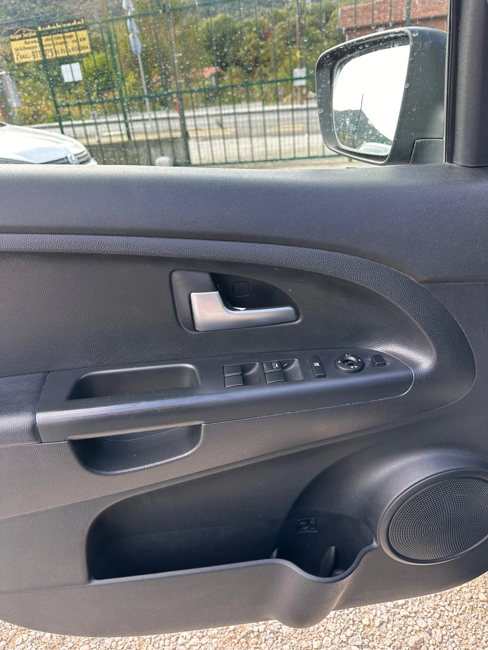 Kia Venga 1.6 i - изображение 7