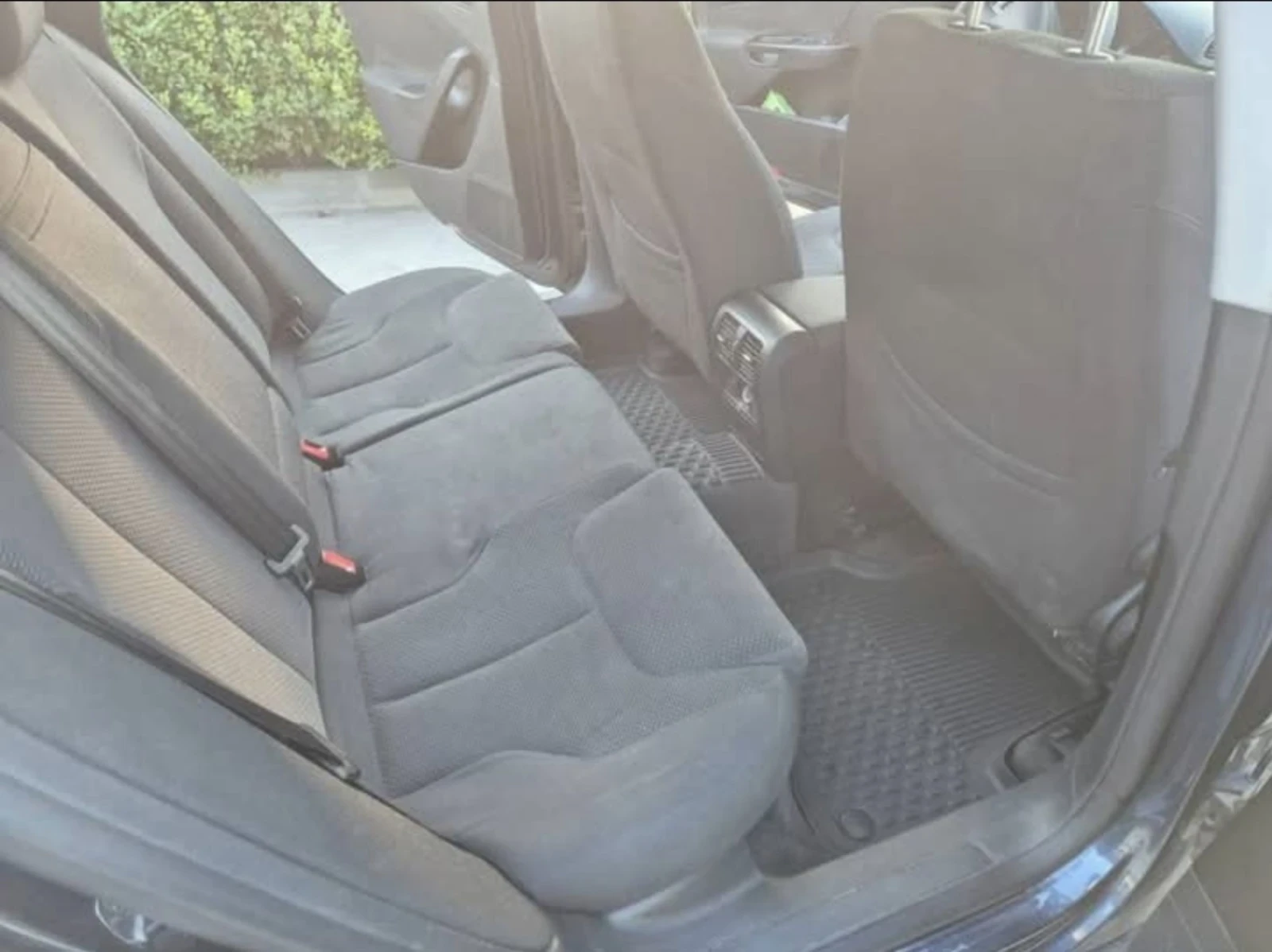 VW Passat | Mobile.bg   9