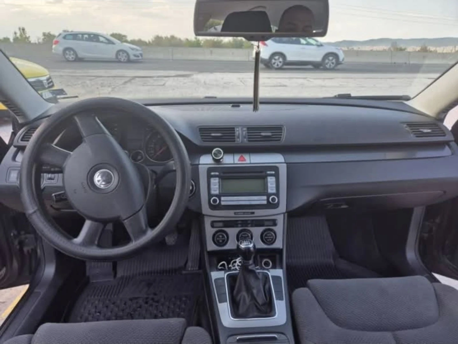 VW Passat | Mobile.bg   12